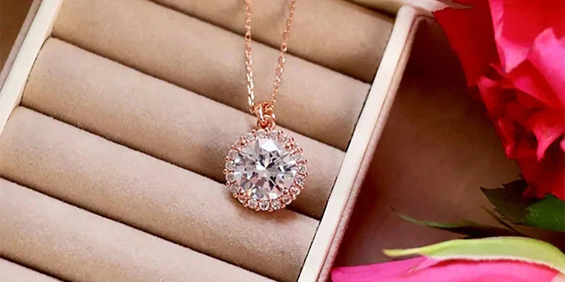 Ultimate Diamond Necklace Buying Guide
