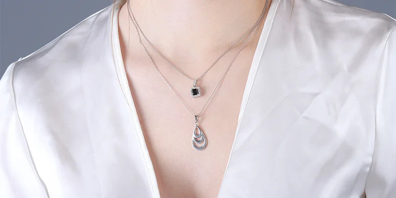 Popular Trends In Diamond Necklace & Pendants In 2026